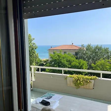 Fronte Mare, Con Terrazzino E Garage Privato In Con Piscina Apartment Fossacesia